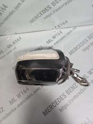 Зеркало двери боковое правое Mercedes GL X164