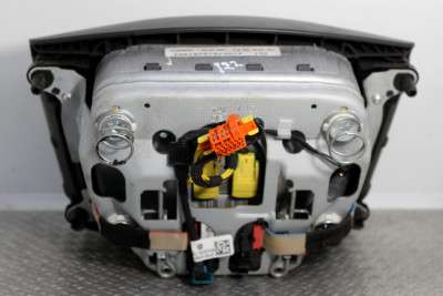 Подушка безопасности в рулевое колесо Volkswagen Touareg (2007-2010) рестайл