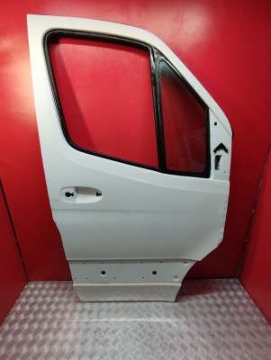 Дверь передняя правая Mercedes-Benz Sprinter W907 (2014-2024)