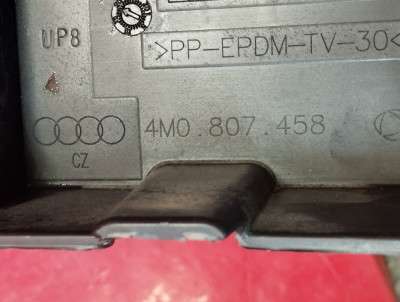 Кронштейн (кріплення) заднього бампера центральний Audi Q7 4M(2015-2020) - 5