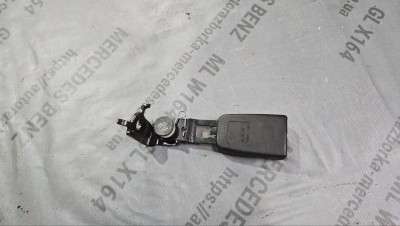 Защелка ремня безопасности (замок ремня безопасности) Mercedes ML W164 (2005-2011)