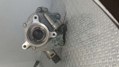 Насос вакуумний BMW X5 E70 (2010-2013) рестайл