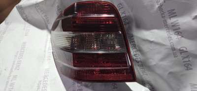 Фонарь задний левый Mercedes ML W164 (2005-2011)