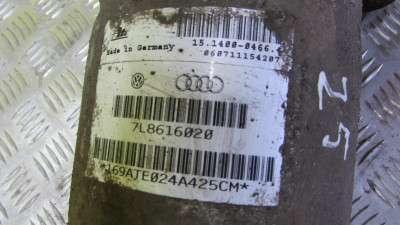 Стійка амортизатора заднього правого Audi Q7 (2006-2009)