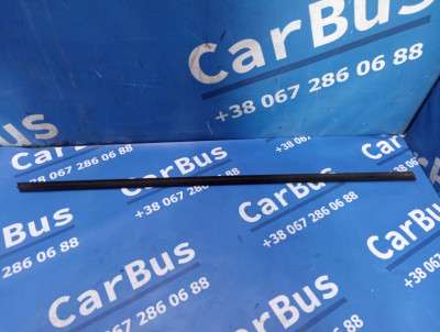Накладка (молдінг) скла передні праві двері BMW 3 E92 (2006-2010)