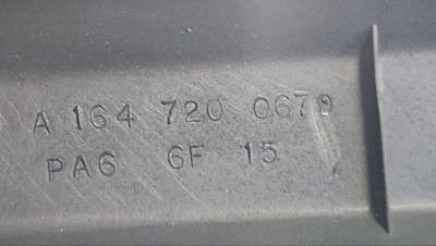 Накладка декоративна (молдинг) передніх правих дверей Mercedes ML W164 (2005-2011)