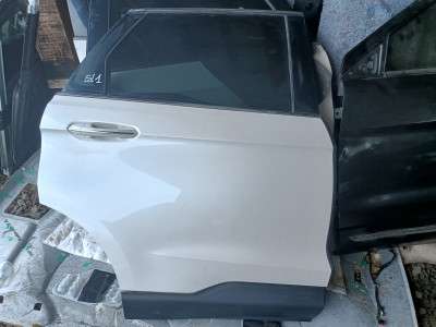 Двері задні праві Ford Edge (2015-2024)