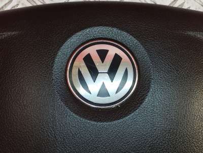 Подушка безопасности в рулевое колесо Volkswagen Touareg (2007-2010) рестайл