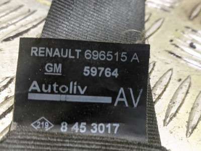 Ремень безпеки передній лівий Renault Trafic II, Opel Vivaro II, Nissan Primastar II (2006-2014) рестайл