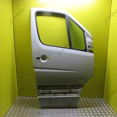 Дверь передняя правая Mercedes-Benz Sprinter W 906 (2006-2014) дорестайл