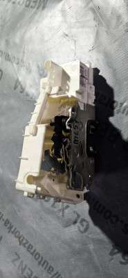 Замок дверей передньої правої Mercedes ML W164 (2005-2011)