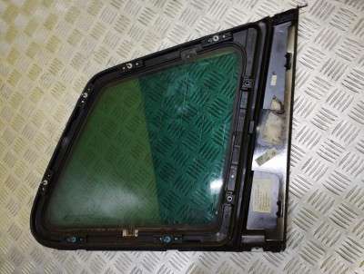 Скло кузовне заднє ліве Volkswagen Touareg (2007-2010) рестайл