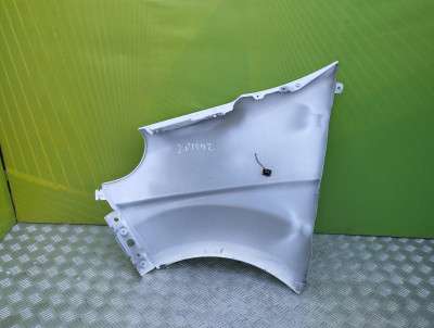 Крыло переднее правое Renault Trafic II, Opel Vivaro II, Nissan Primastar II (2006-2014) рестайл