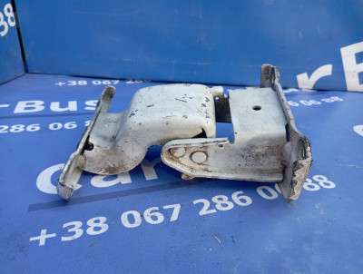 Петля двері розпашной Renault Trafic II, Opel Vivaro II, Nissan Primastar II (2006-2014) рестайл - 3