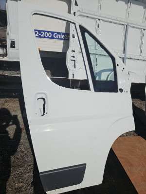 Двері передні праві Boxer/Jumper/Ducato