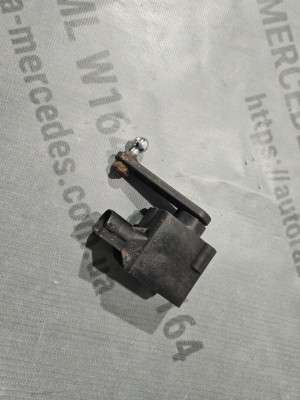 Датчик положення кузова Mercedes ML W164 (2005-2011)