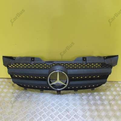 Решітка радіатора Mercedes-Benz Sprinter W 906 (2006-2014) дорестайл