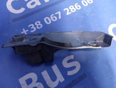 Кронштейн (держатель) ручки двери Renault Trafic II, Opel Vivaro II, Nissan Primastar II (2006-2014) рестайл