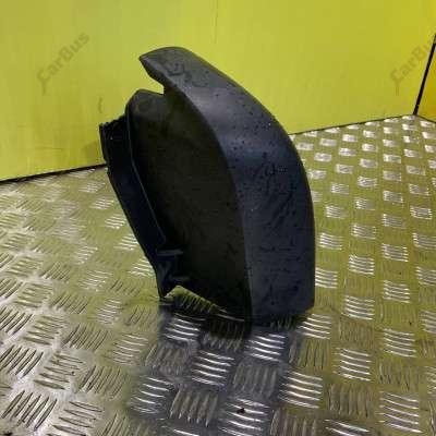 Накладка задня кузовна права Renault Trafic II, Opel Vivaro II, Nissan Primastar II (2006-2014) рестайл