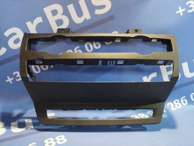 Накладка декоративная BMW X5 E70 (2010-2013) рестайл