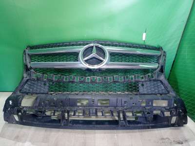 Решетка радиатора Mercedes GL X166