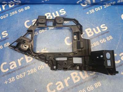 Кронштейн (кріплення) заднього бампера лівий Volkswagen Touareg FL (2015-2018)