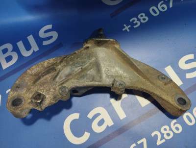 Кронштейн (кріплення) КПП Renault Trafic II, Opel Vivaro II, Nissan Primastar II (2006-2014) рестайл