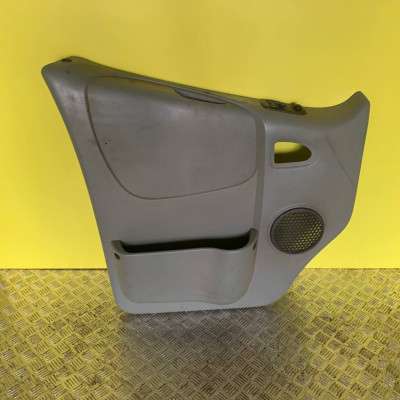 Обшивка (карта) двері передньої лівої Renault Trafic II, Opel Vivaro II, Nissan Primastar II (2006-2014) рестайл