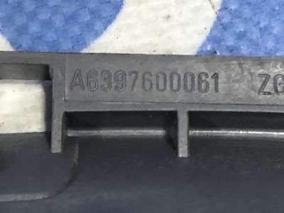 Ручка дверей внутрішня задня права Mercedes-Benz Vito W 639 (2003-2010) дорестайл
