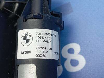 Доводчик (дотяжка) ремня безопасности правый BMW 3 E92 (2006-2010)