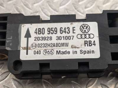 Датчик удара Volkswagen Touareg (2007-2010) рестайл