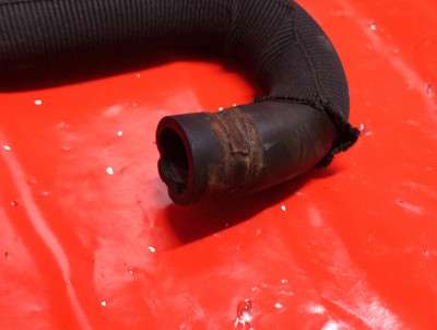 Патрубок охолодження RENAULT MASTER III