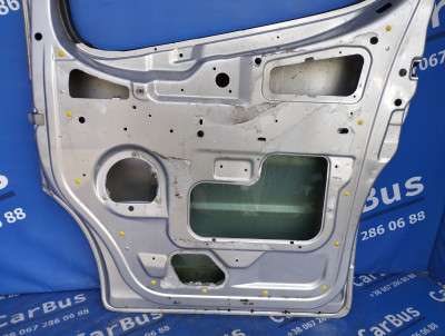 Двері передні праві Renault Trafic II, Opel Vivaro II, Nissan Primastar II (2006-2014) рестайл