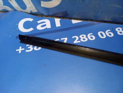 Накладка (молдінг) скла передні праві двері BMW 3 E92 (2006-2010)