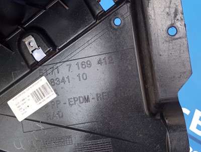 Підкрилок (захист крила) передній правий BMW X5 E70 (2007-2010) дорестайл