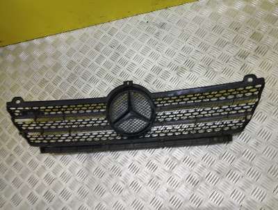 Решетка радиатора Mercedes-Benz Vito W 639 (2003-2010) дорестайл