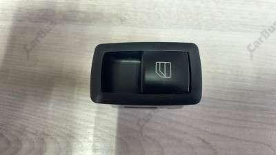 Кнопка склопідйомника передня права Mercedes ML W164 (2005-2011)