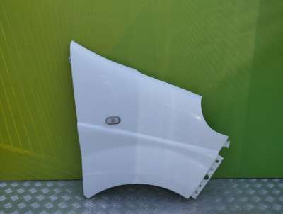 Крыло переднее правое Renault Trafic II, Opel Vivaro II, Nissan Primastar II (2006-2014) рестайл