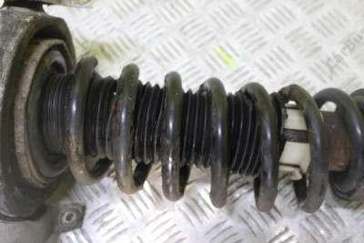 Пружина подвески задняя Volkswagen Touareg (2003-2006) дорестайл