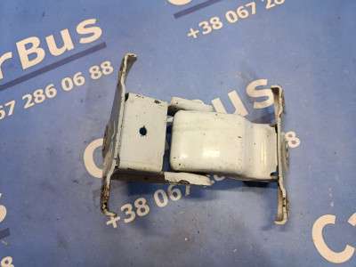 Петля двери распашной Renault Trafic II, Opel Vivaro II, Nissan Primastar II (2006-2014) рестайл