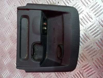 Декоративна накладка на торпедо Renault Trafic II, Opel Vivaro II, Nissan Primastar II (2006-2014) рестайл