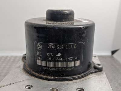 Модуль (блок) ABS Volkswagen Touareg (2003-2006) дорестайл