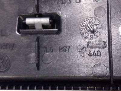 Накладка карти дверей передня права Volkswagen Touareg (2007-2010) рестайл