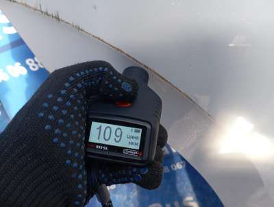 Двері задні праві ID 4