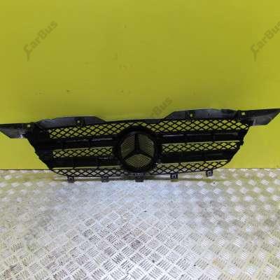 Решітка радіатора Mercedes-Benz Sprinter W 906 (2006-2014) дорестайл