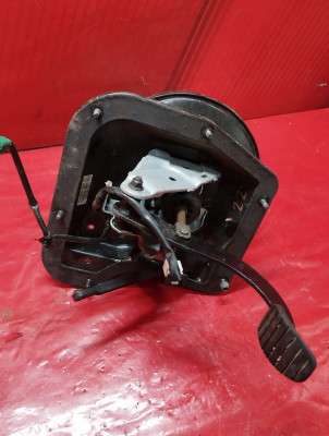 Педальный узел Renault Trafic II, Opel Vivaro II, Nissan Primastar II (2006-2014) рестайл