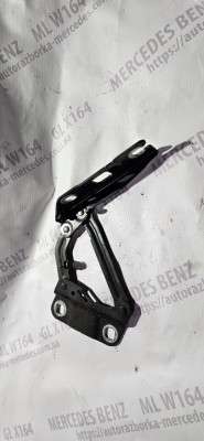 Петля капота левая Mercedes ML W164 (2005-2011)