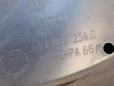 Крыло переднее правое Volkswagen Touareg (2007-2010) рестайл - 4