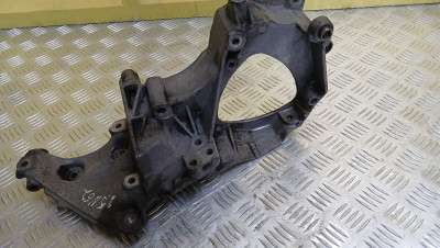 Кронштейн кондиціонера Renault Trafic II, Opel Vivaro II, Nissan Primastar II (2006-2014) рестайл
