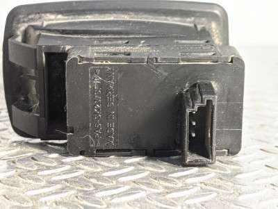Кнопка склопідйомника BMW X5 E70 (2010-2013) рестайл